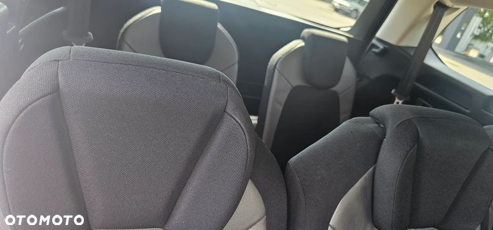 Citroën C4 Grand Picasso - 8