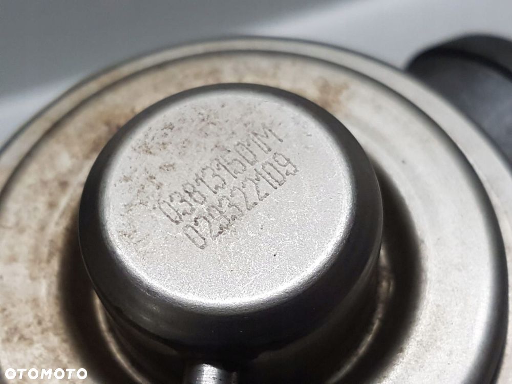 FABIA POLO 1.9 TDI 101KM ZAWÓR EGR 038131501M - 10