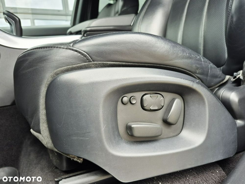 Land Rover Range Rover Sport - 25