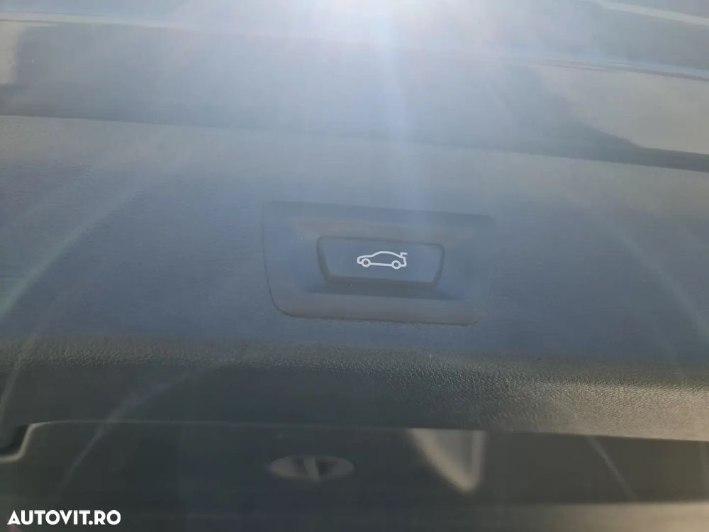 BMW Seria 5 530d AT MHEV - 19