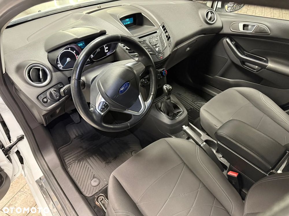 Ford Fiesta 1.25 Gold X - 13