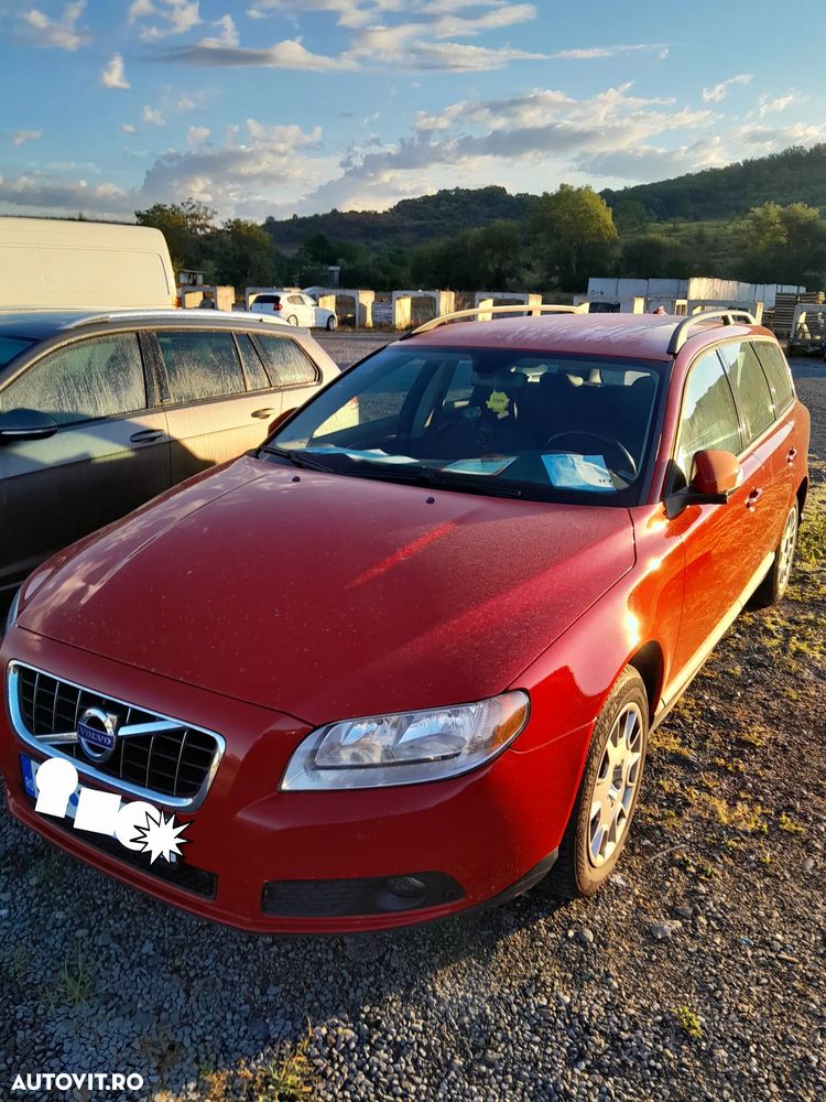 Volvo V70 - 1