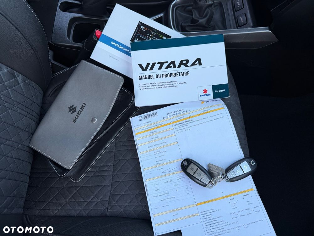 Suzuki Vitara 1.4 Boosterjet Premium 2WD - 36