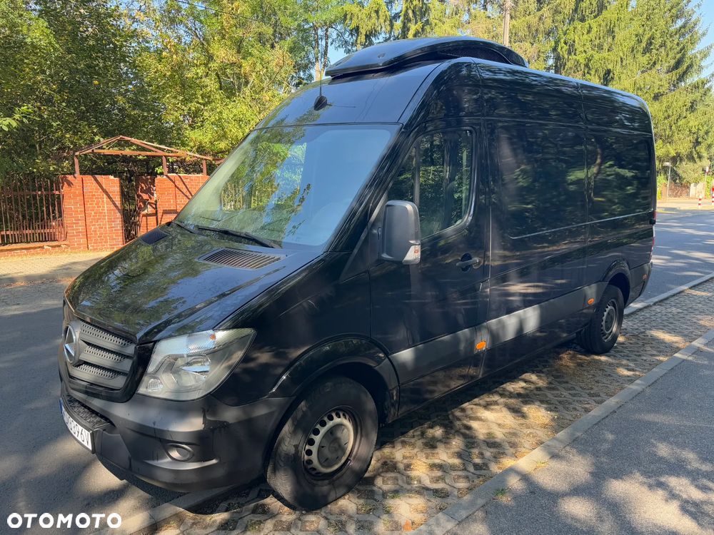Mercedes-Benz Sprinter 319 - 2