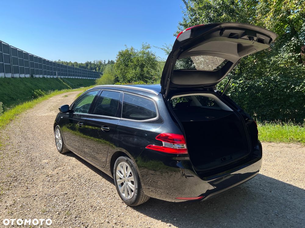 Peugeot 308 1.6 BlueHDi Business Line S&S - 19