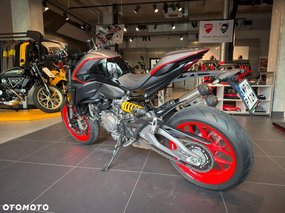 Ducati Monster - 6