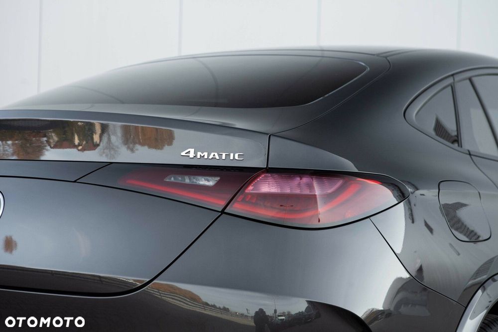 Mercedes-Benz GLC - 7