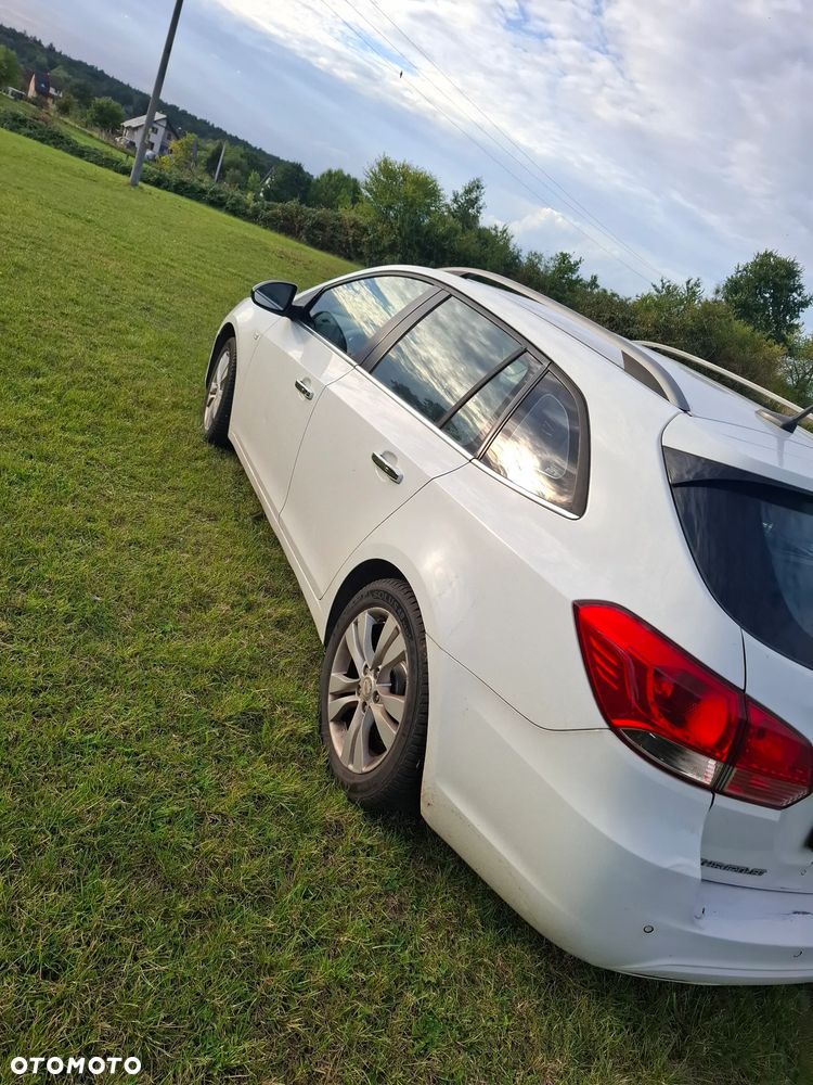Chevrolet Cruze 2.0 D LT+ - 4