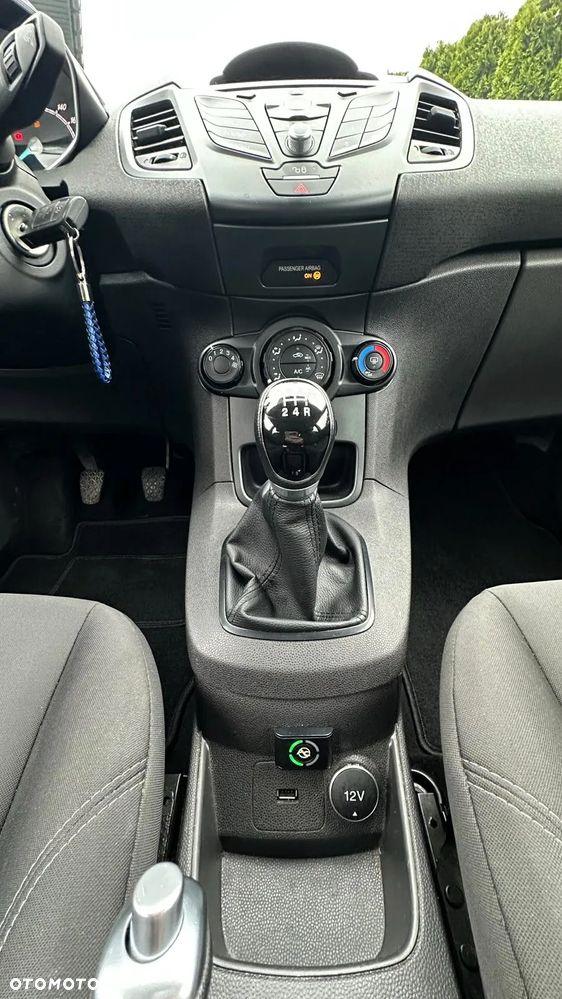 Ford Fiesta - 14