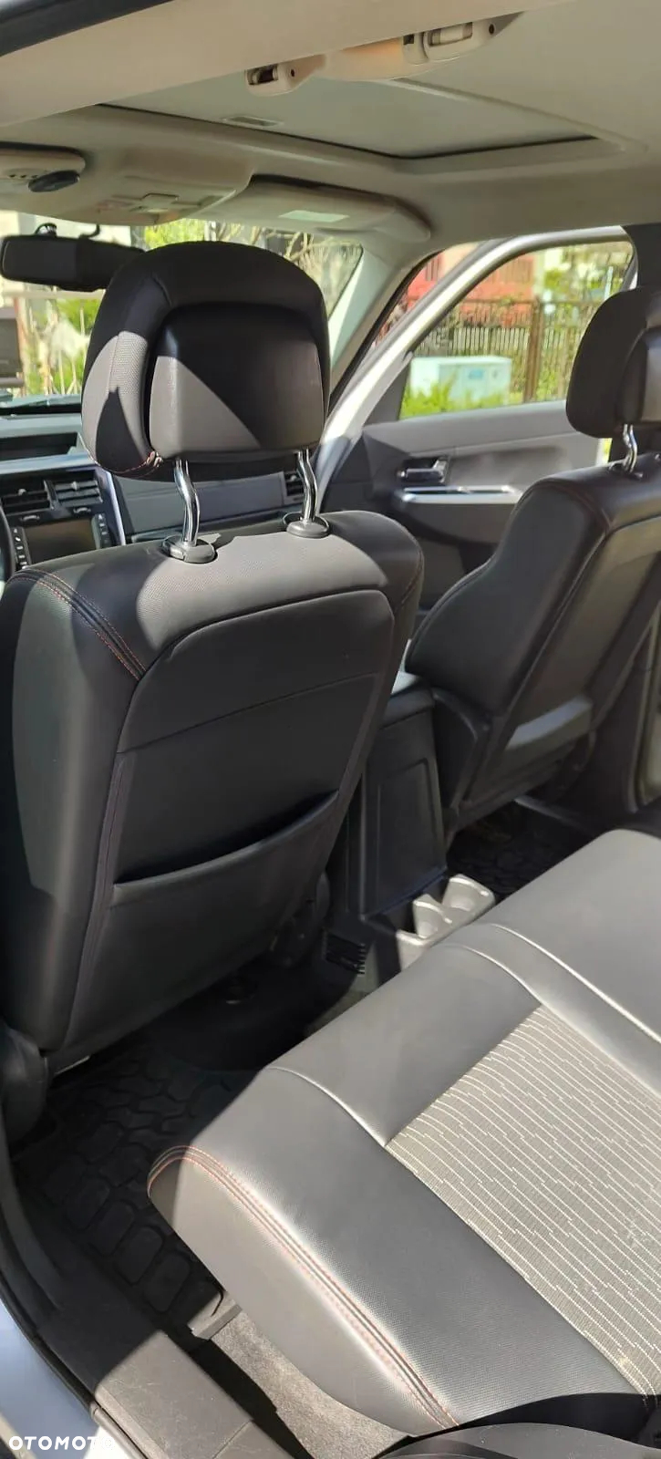 Jeep Liberty - 19