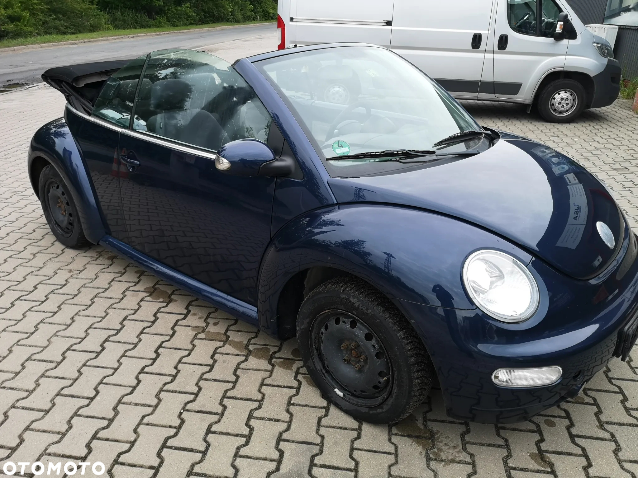 Volkswagen New Beetle 1.6 - 10
