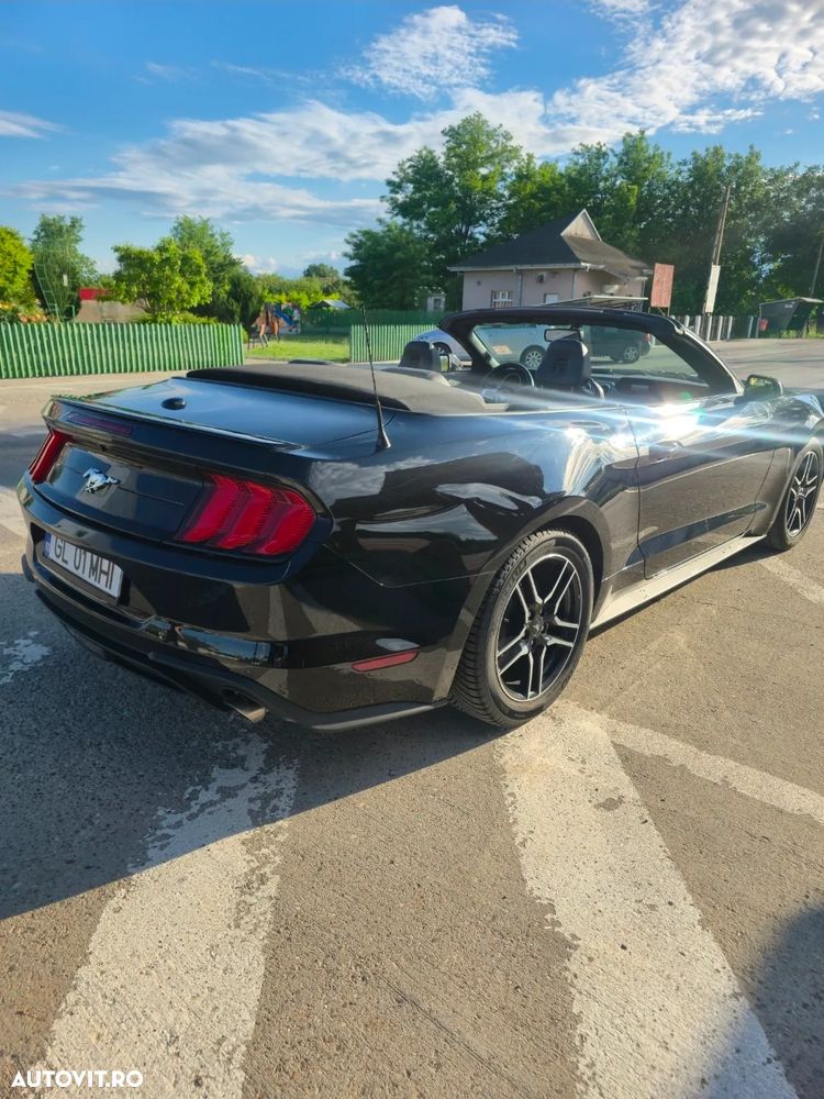 Ford Mustang 2.3 Eco Boost Aut. - 7