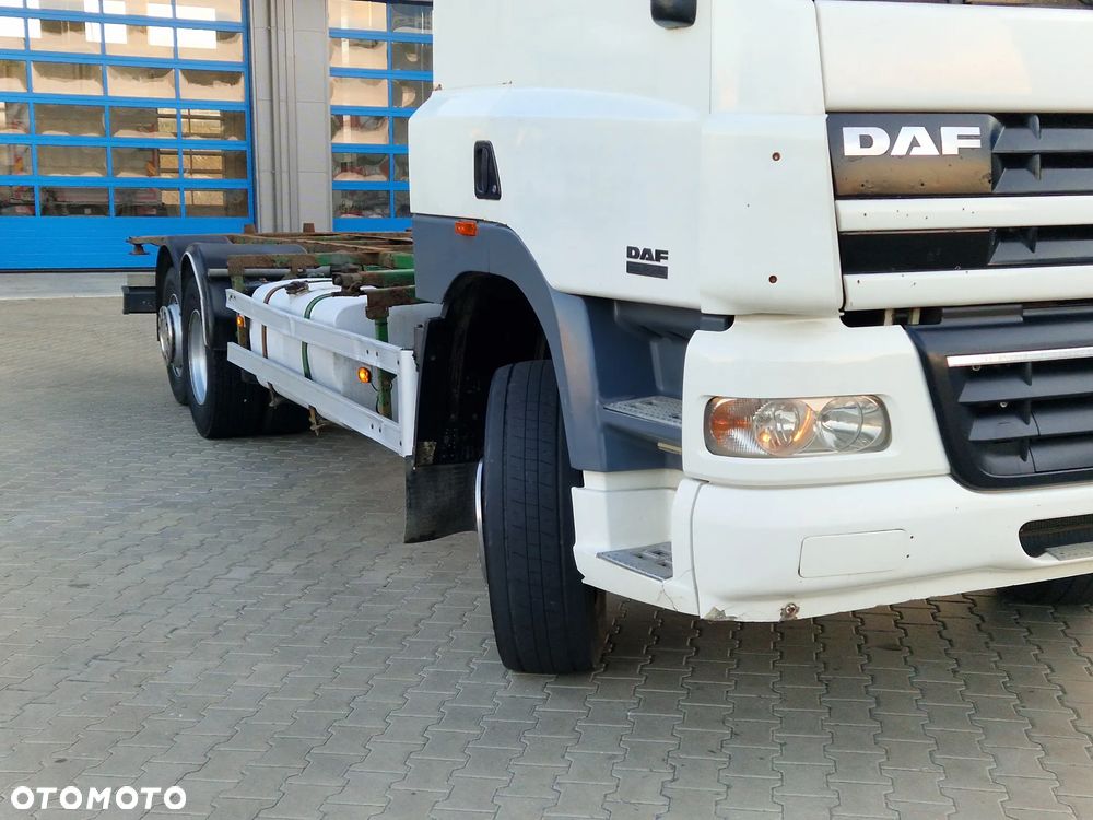 DAF FAR CF85.430 | BDF | 6x2 | STANDARD | MANUAL - 9