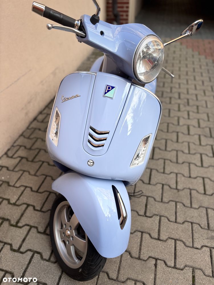 Vespa GTS - 2
