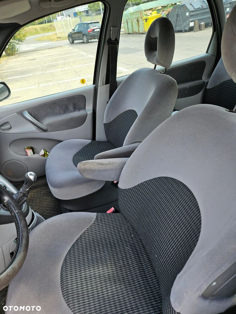 Citroën Xsara Picasso 1.6 16V Impress Pack - 16
