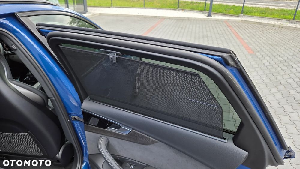 Audi A4 Avant 40 TDI quattro S tronic S line - 14