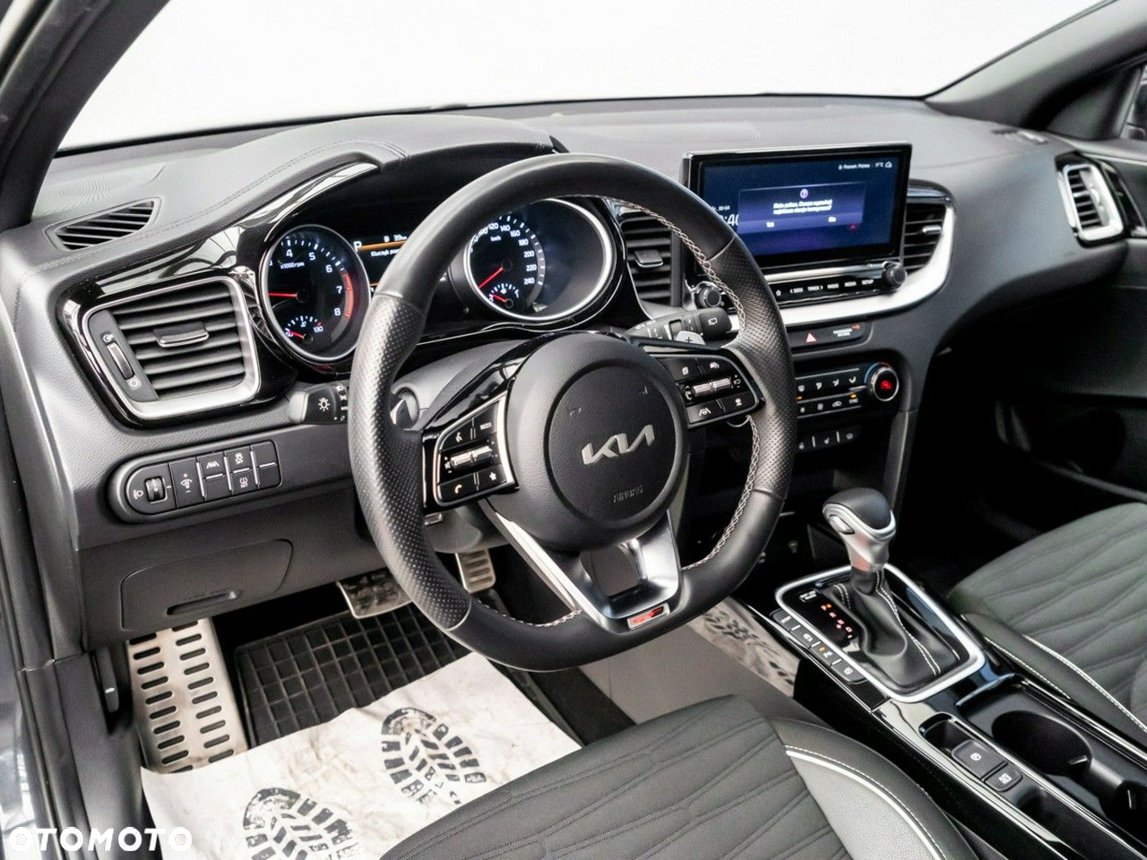 Kia ProCeed 1.5 T-GDI GT Line DCT - 24