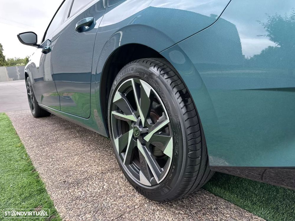 Peugeot 308 SW 1.2 PureTech Allure Pack EAT8 - 22