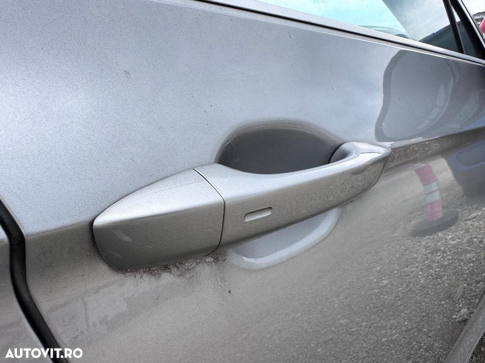 Volkswagen Passat 2.0 TDI DSG 4Motion Highline - 15