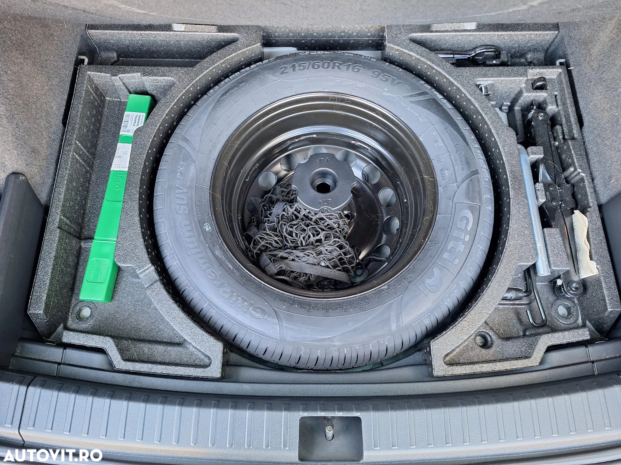 Skoda Karoq 1.5 TSI Ambition - 32