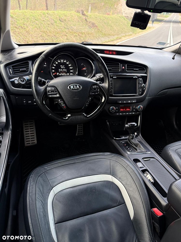 Kia Ceed 1.6 GDI XL DCT - 31