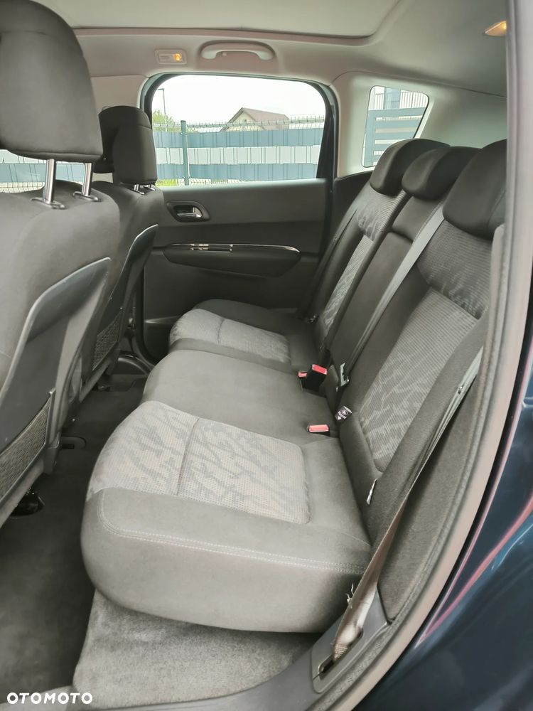 Peugeot 3008 - 8