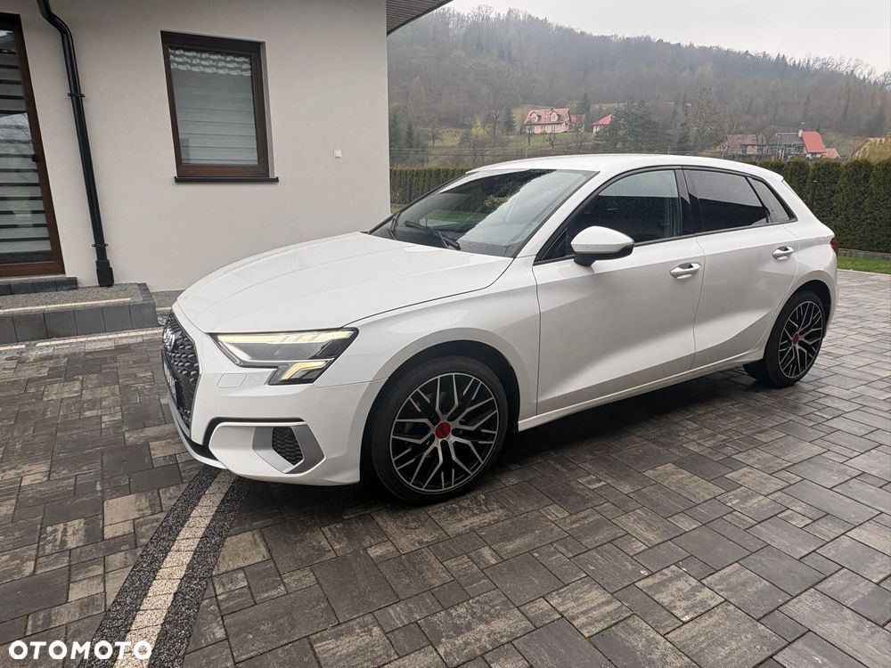 Audi A3 Sportback - 2