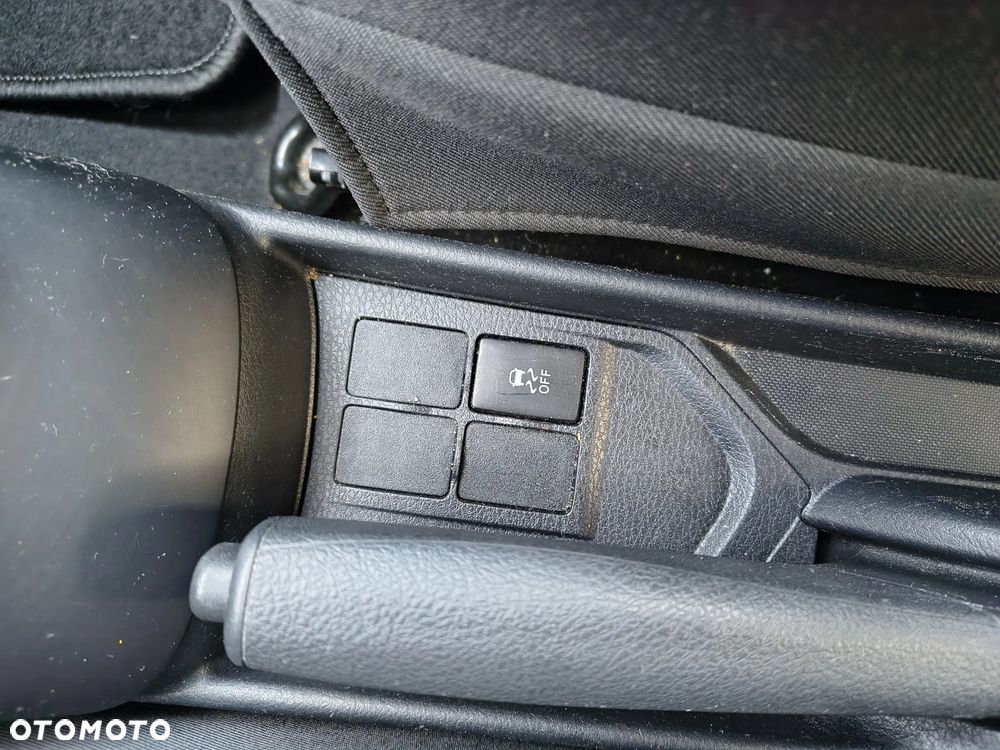 Toyota Yaris 1.0 Active - 16