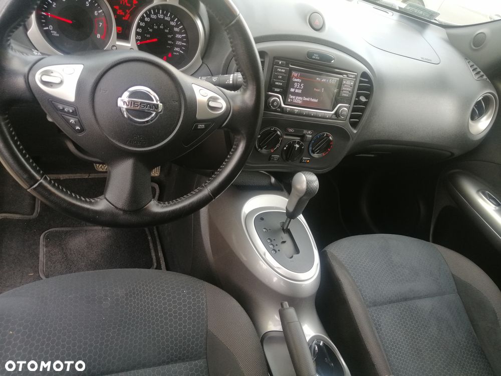 Nissan Juke 1.6 DIG-T Acenta 4WD Xtronic - 9