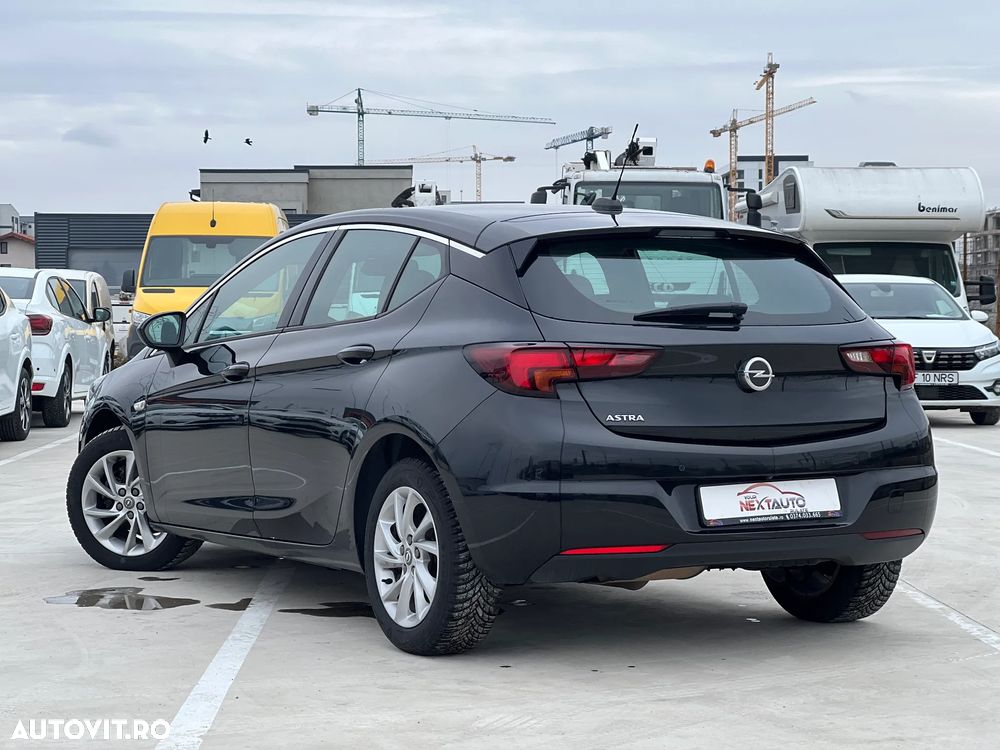 Opel Astra 1.5 Start/Stop Aut. Elegance - 4