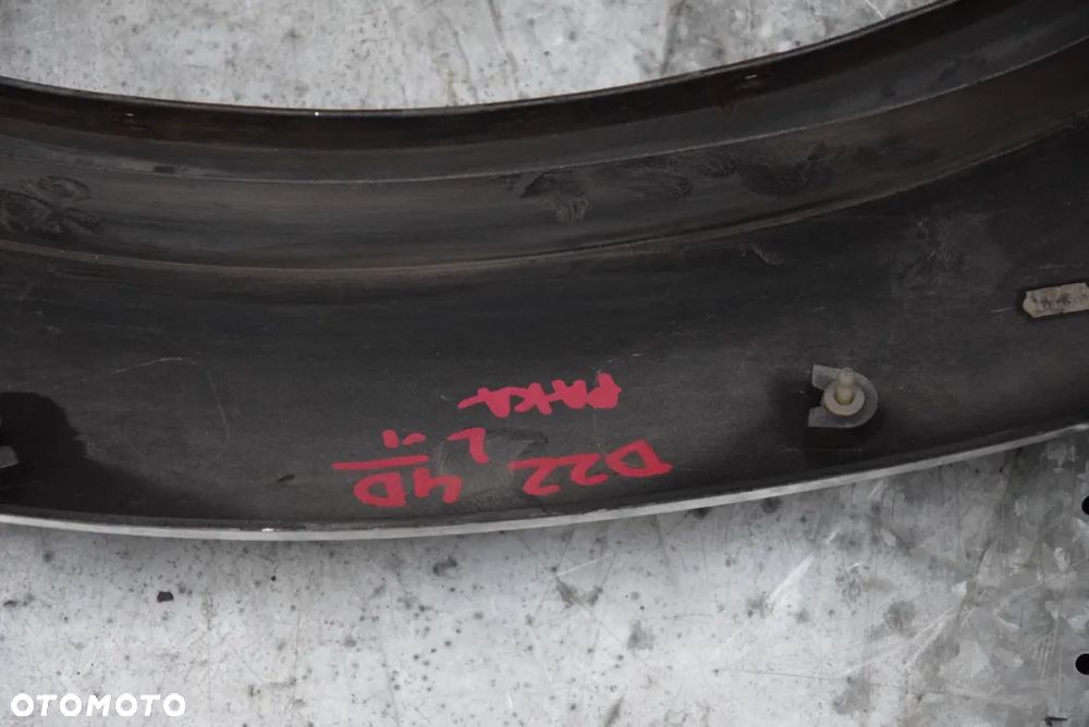 NISSAN NAVARA D22 LISTWA BŁOTNIKA LEWA  TYŁ 4D - 10