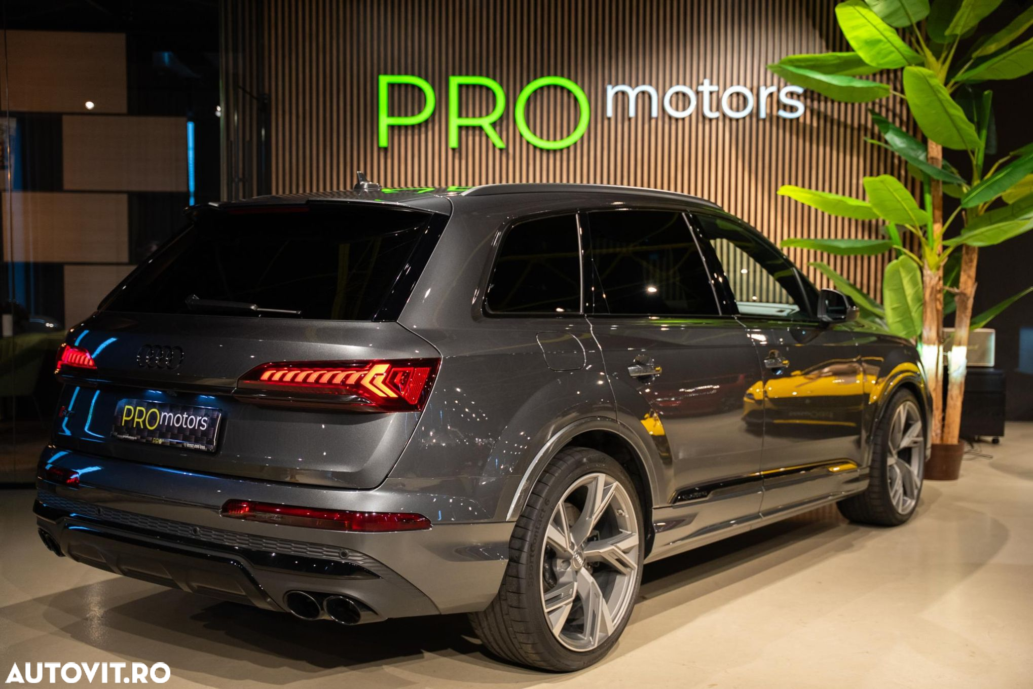 Audi SQ7 4.0 TDI quattro Tiptronic - 35