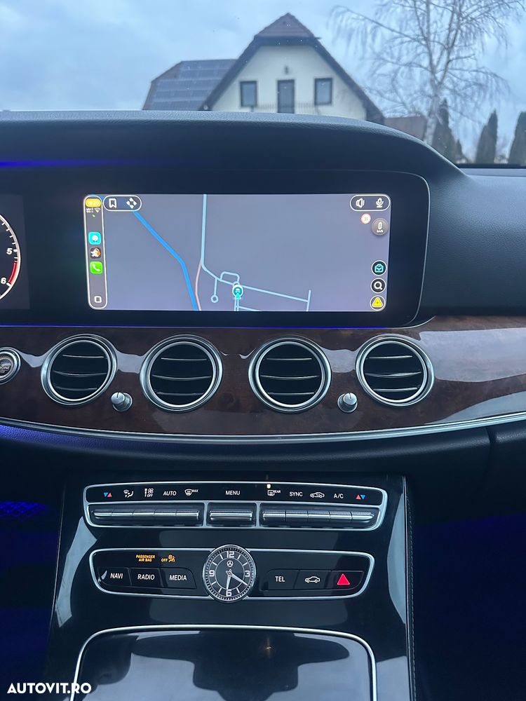 Mercedes-Benz E 220 d Aut. - 12