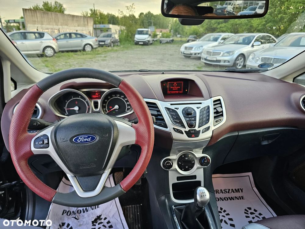 Ford Fiesta 1.4 Titanium - 17