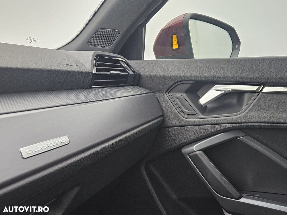 Audi Q3 2.0 40 TDI S tronic quattro S Line - 15