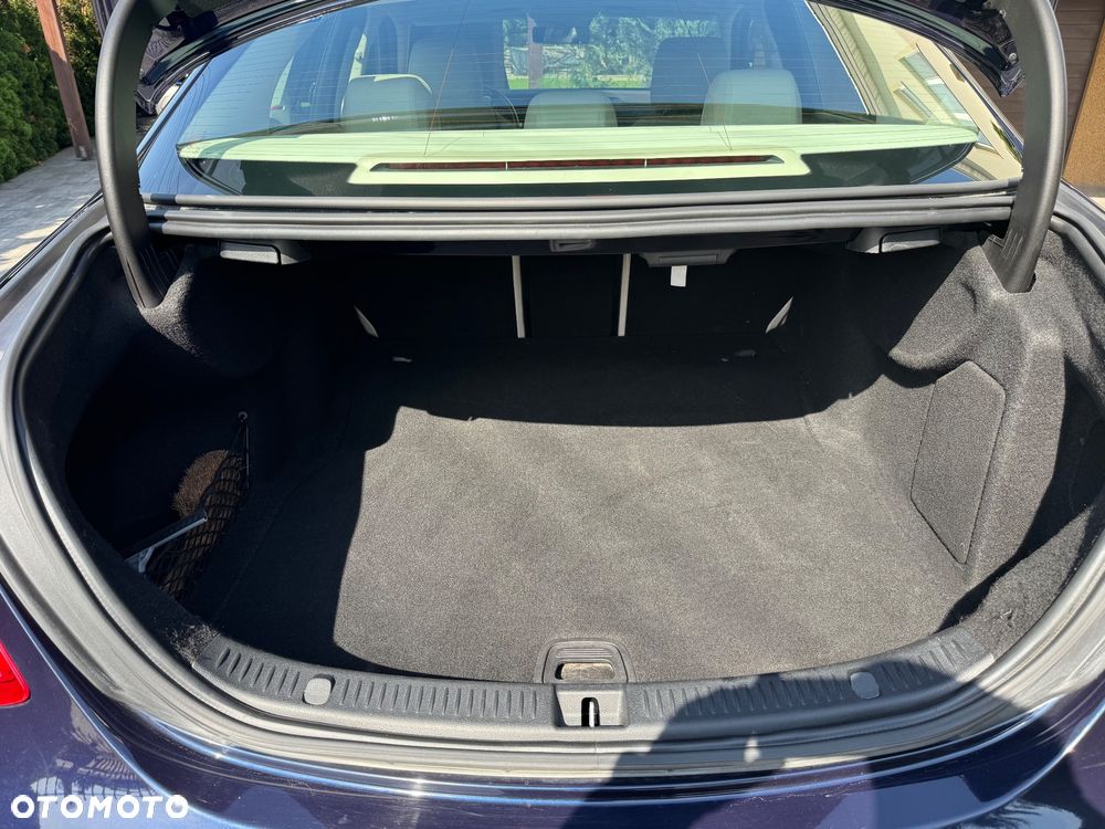 Mercedes-Benz Klasa E 220 d Business Edition 9G-TRONIC - 17