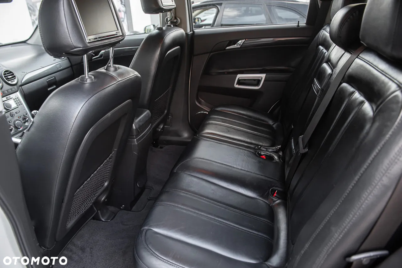 Opel Antara 2.2 CDTI Cosmo - 24