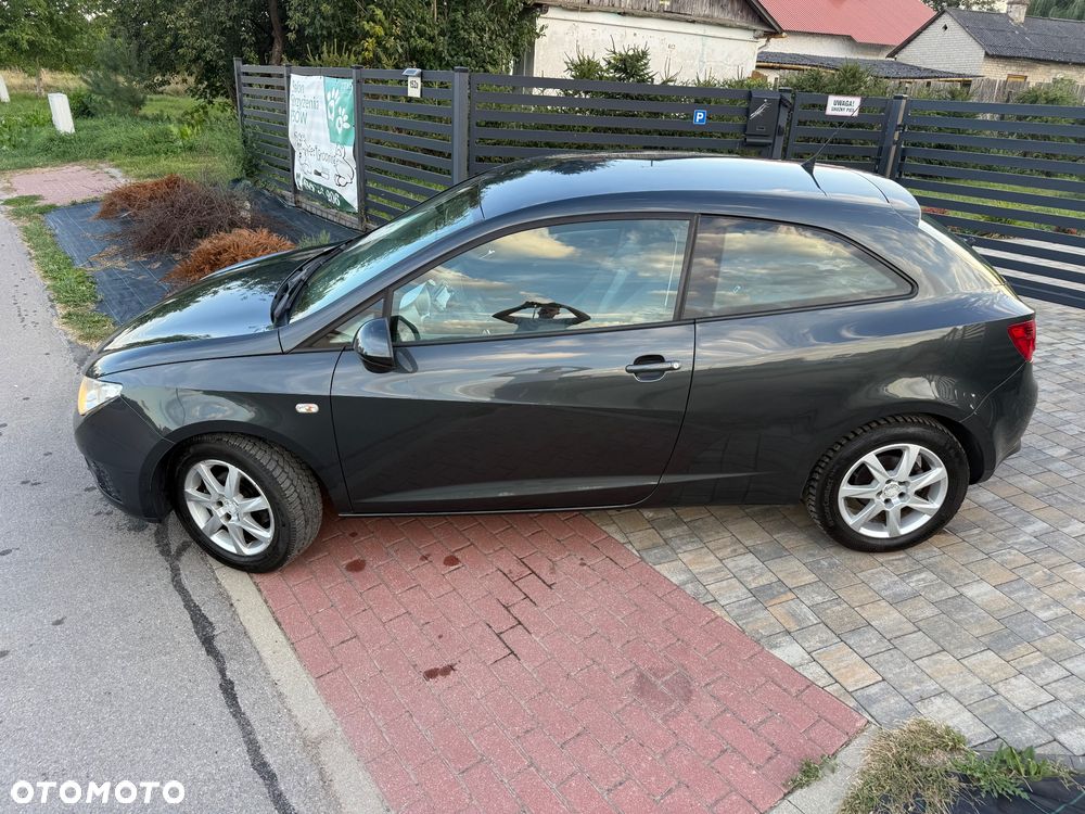 Seat Ibiza SC 1.6 16V Sport - 9