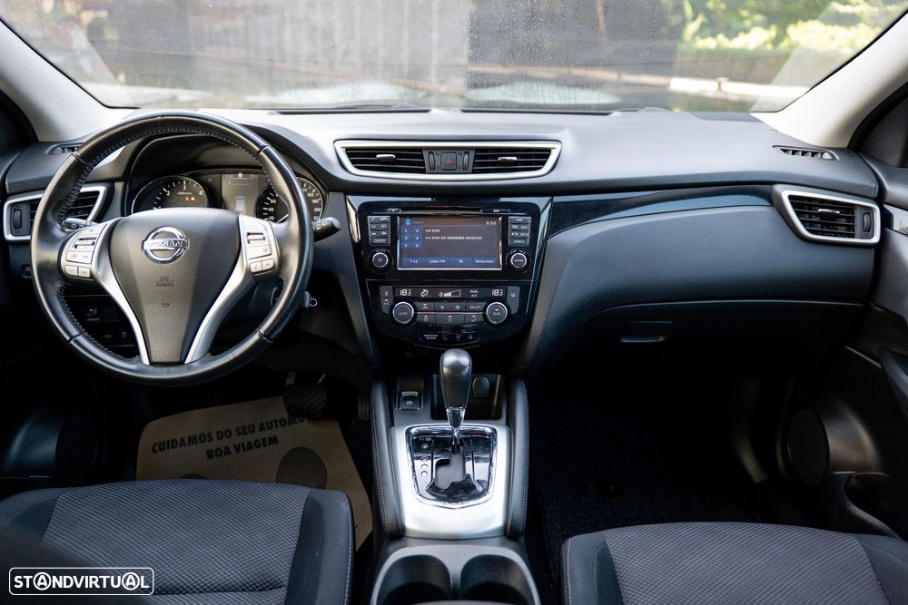 Nissan Qashqai 1.6 dCi Xtronic TEKNA - 12