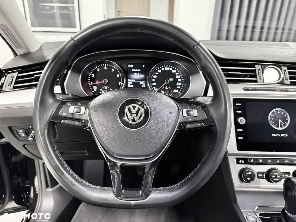 Volkswagen Passat 1.8 TSI BMT Highline DSG - 25