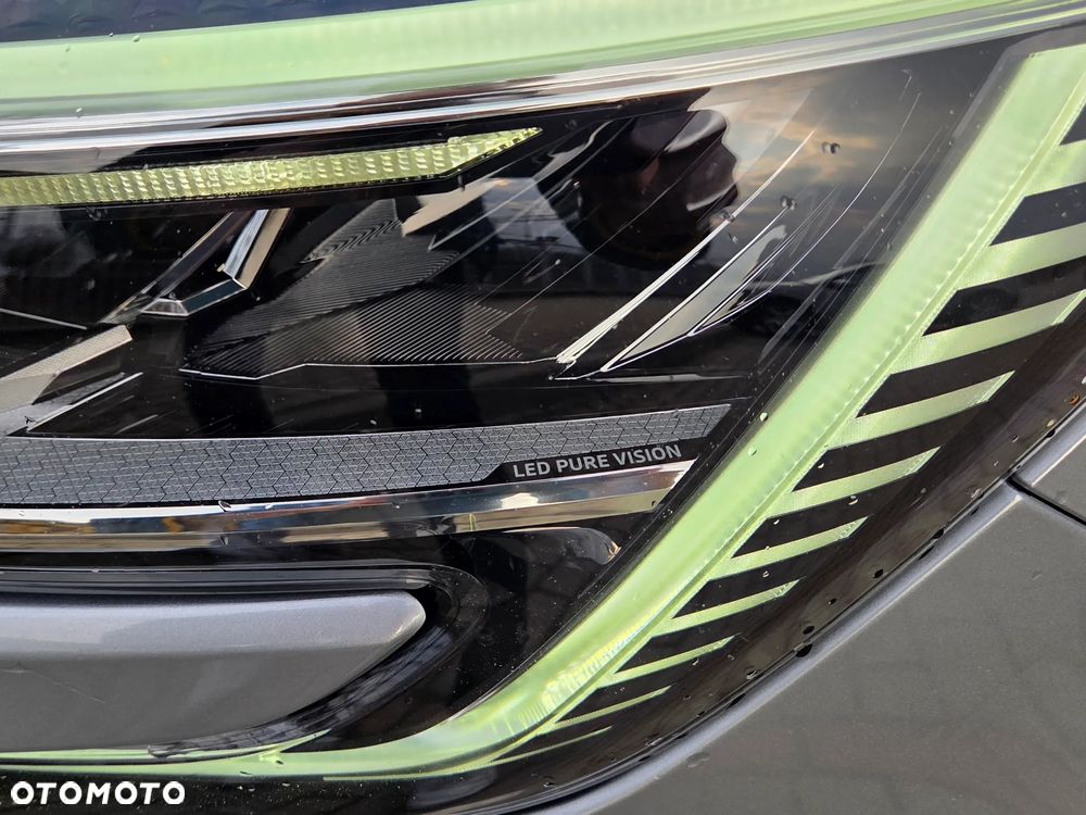 Renault Megane ENERGY TCe 140 EDC BUSINESS - 9