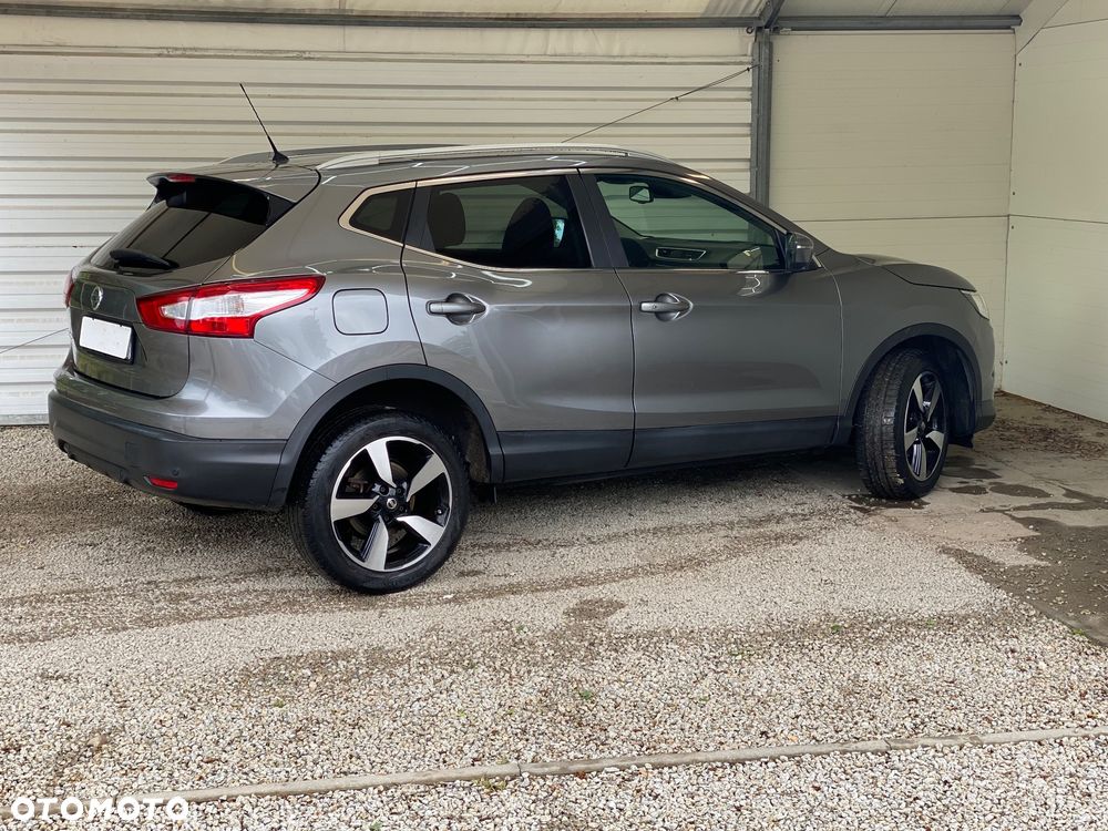 Nissan Qashqai 1.2 DIG-T Tekna Xtronic - 25