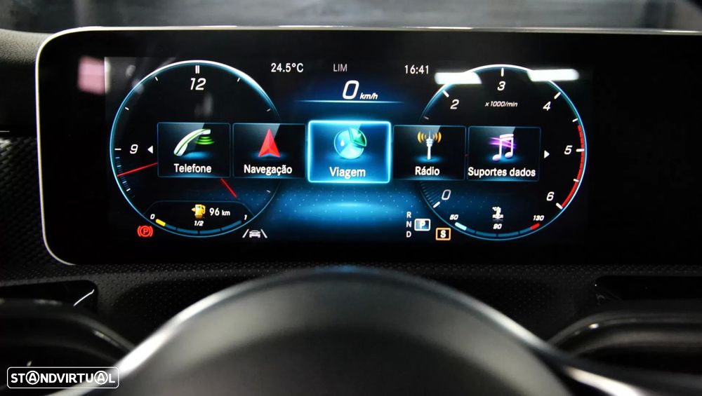 Mercedes-Benz A 180 d Progressive Aut. - 23