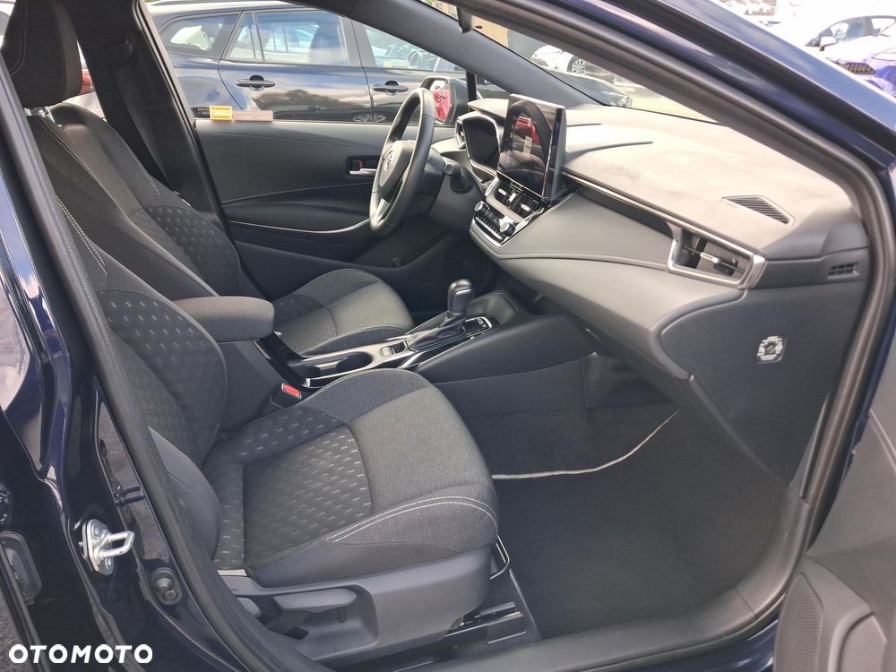 Toyota Corolla 1.8 Hybrid Comfort - 18