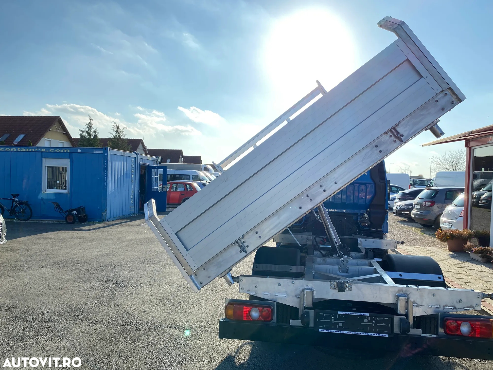 Mitsubishi Fuso - 19