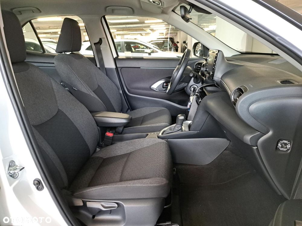 Toyota Yaris Cross Hybrid 1.5 Comfort - 11