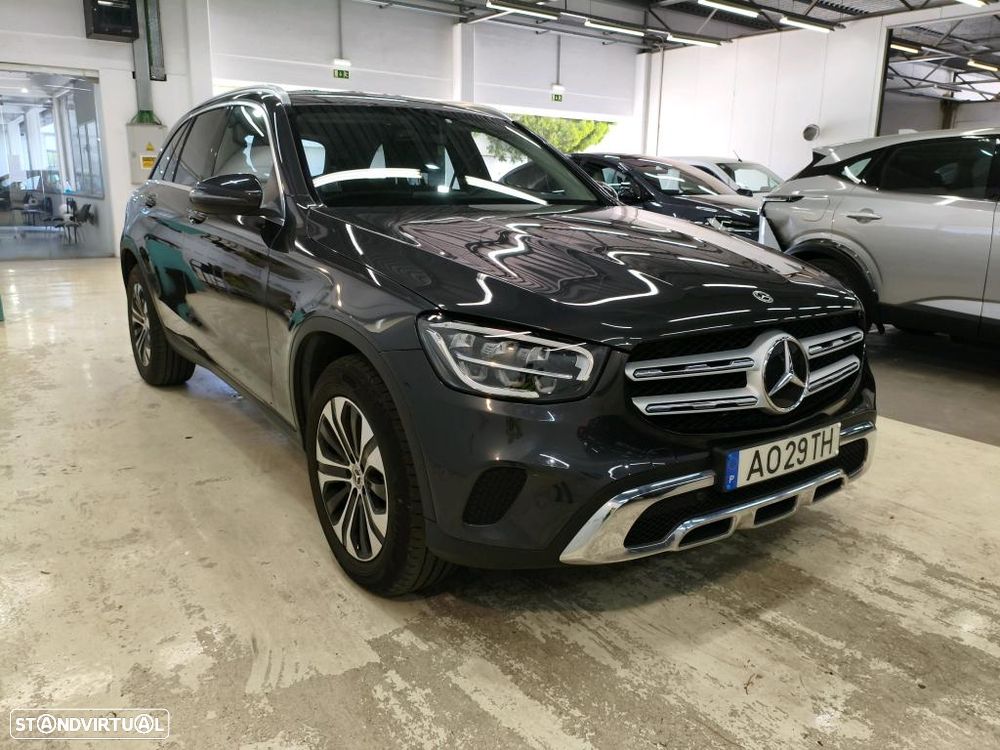 Mercedes-Benz GLC 300 e 4Matic - 4