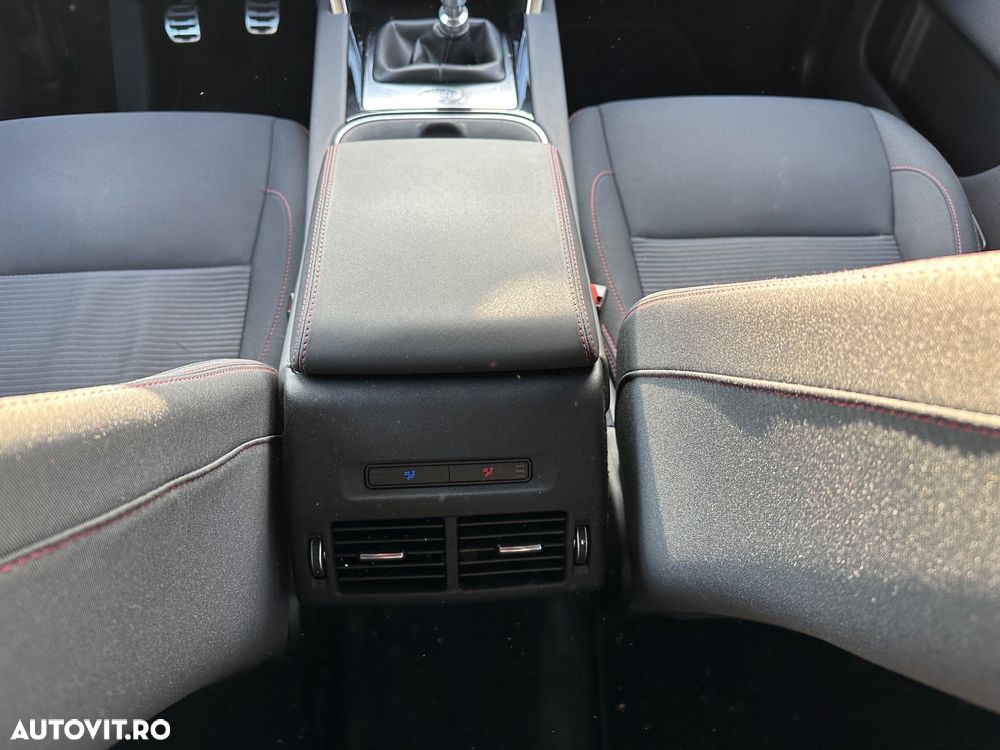 Land Rover Discovery Sport 2.0 l TD4 SE - 23