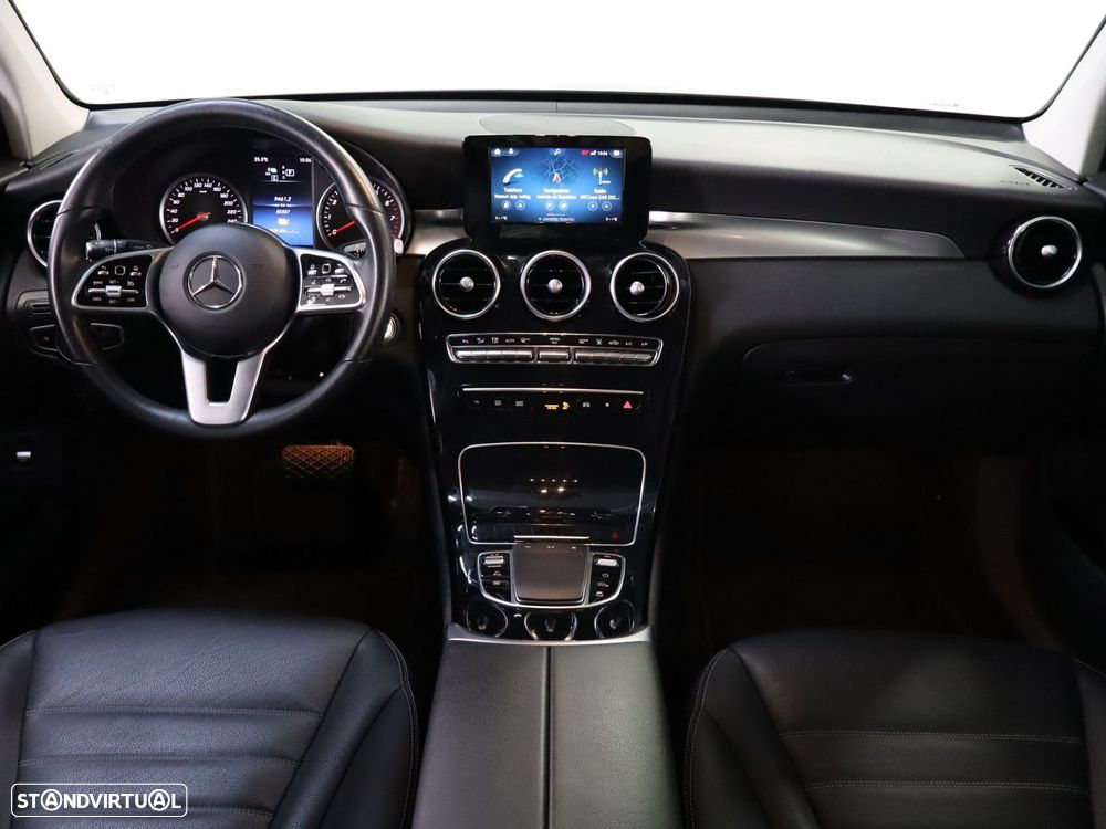 Mercedes-Benz GLC 300 e 4Matic - 11