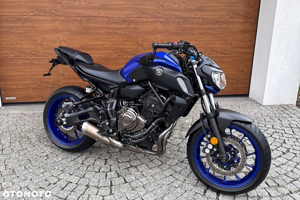 Yamaha MT - 3
